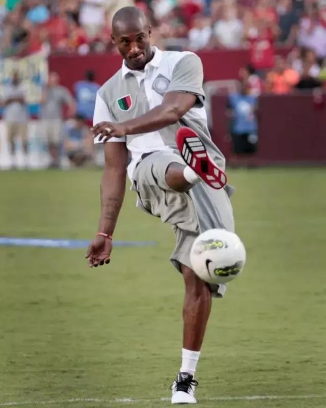 独行侠官方：戴维斯左手伤势无需手术 6周内即可恢复