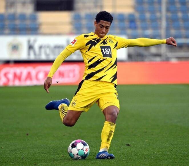 邮报：热刺准备引进前锋，迪奥曼德、鲍勃、萨维尼奥都是目标