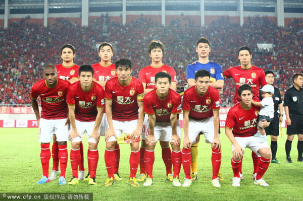 施洛特贝克：我们踢得其实比法兰克福好，但丢三