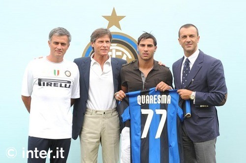 科贝：马德里街头出现了大量针对弗洛伦蒂诺的批评横幅