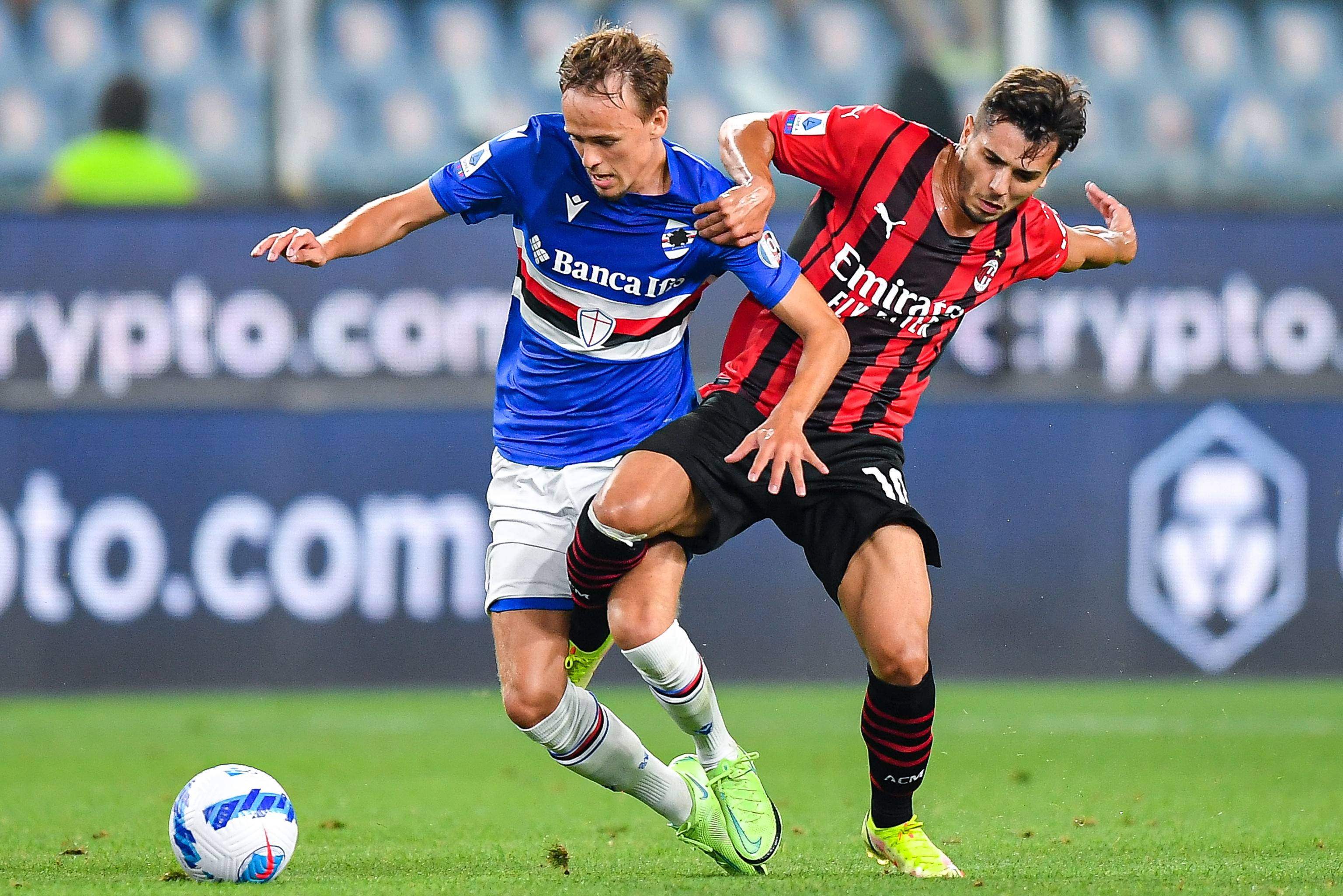 [中超]李新翔传射建功 上海海港六轮不败