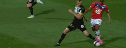 《名侦探柯南：绯色的子弹》中字版终极预告公布 危险正在逼近